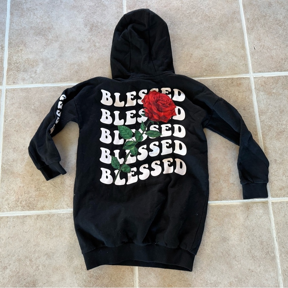 Nova kids size 10/12 blessed sweatshirt with red roses